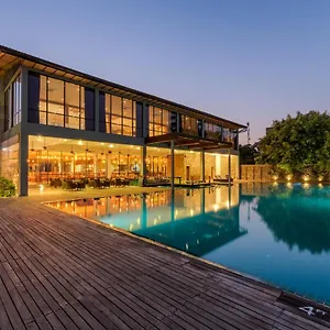 Regenta Arie Lagoon Hotell Negombo