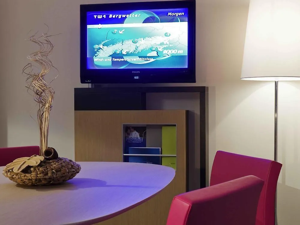 **** Hotel Novotel Wien City Rakousko